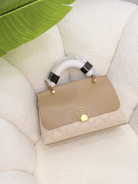 شنطة Lady الرسمية