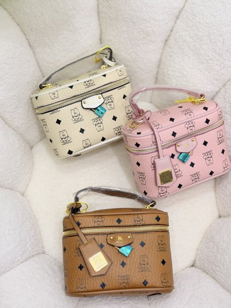 شنطة كروس Bear icon 🐻