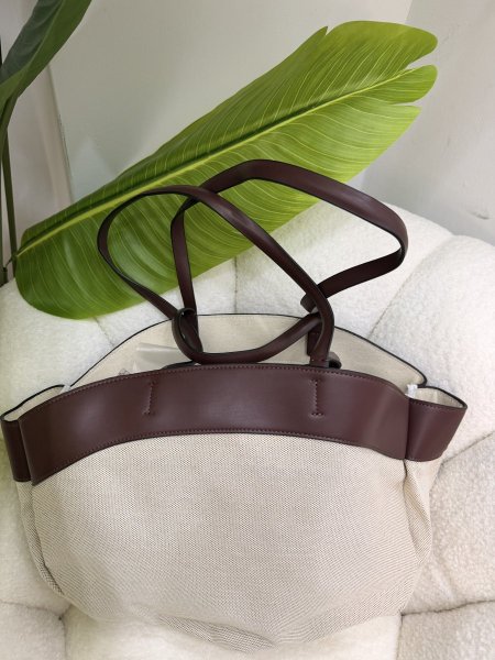 شنطة Zara - حجم XL