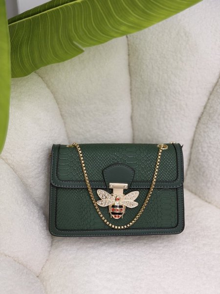 شنطة كتف Bee سلسلة ذهبية