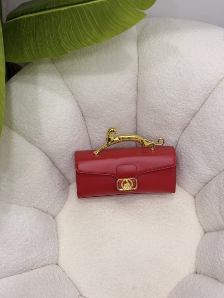 شنطة يد Tiger الذهبية الفخمة