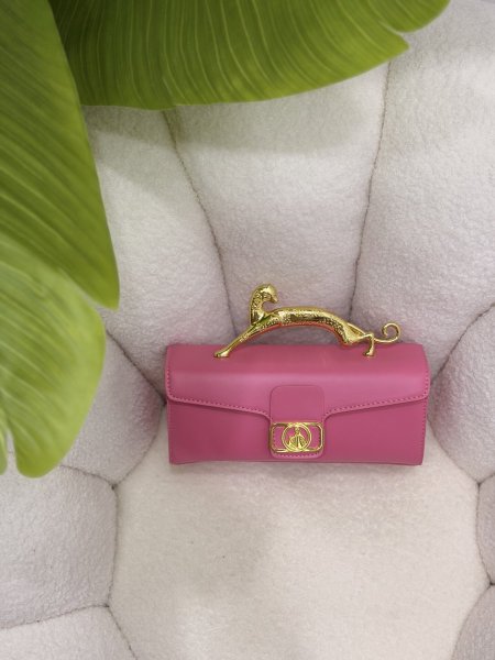 شنطة يد Tiger الذهبية الفخمة