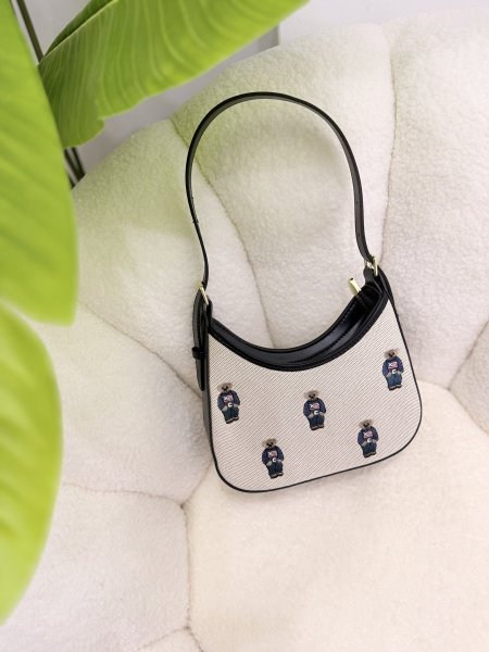 شنطة كتف Bear 🐻